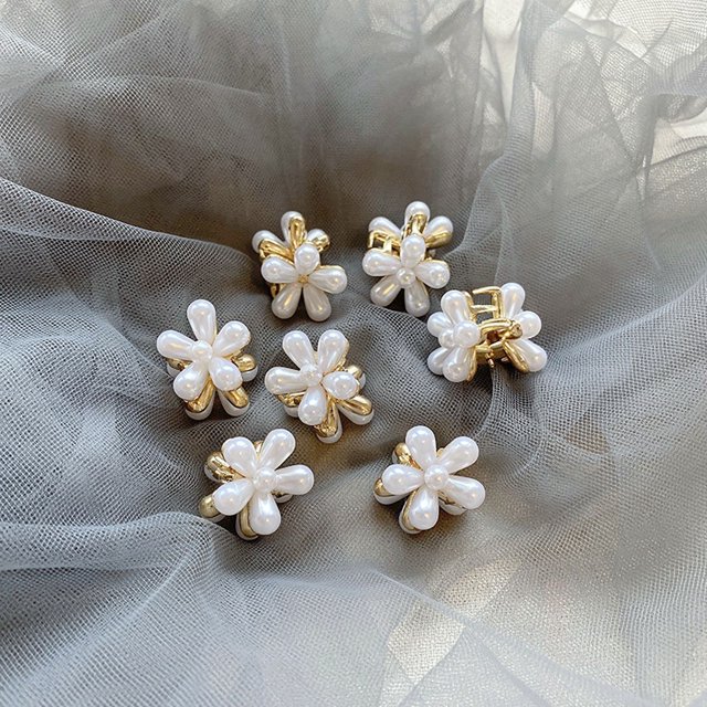 Mini pinza para el cabello Brillar con perlas 7 piezas Pinza con forma de flor Accesorios decorativos de metal para cabello de mujeres y niñas