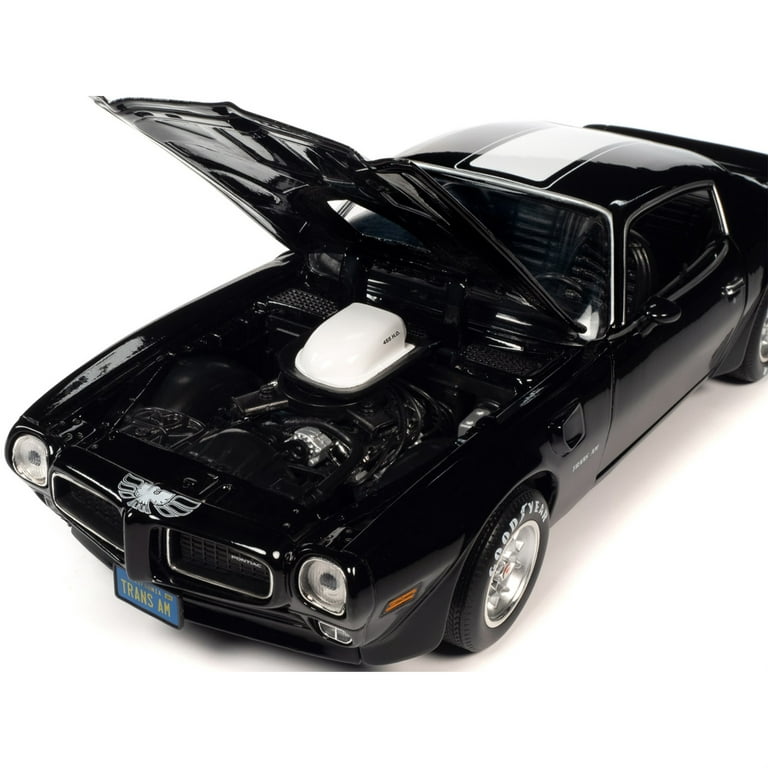 1972 Pontiac Firebird T/A Trans Am Starlight Black with White Stripes  Class of 1972 1/18 Diecast Model Car by Auto World 