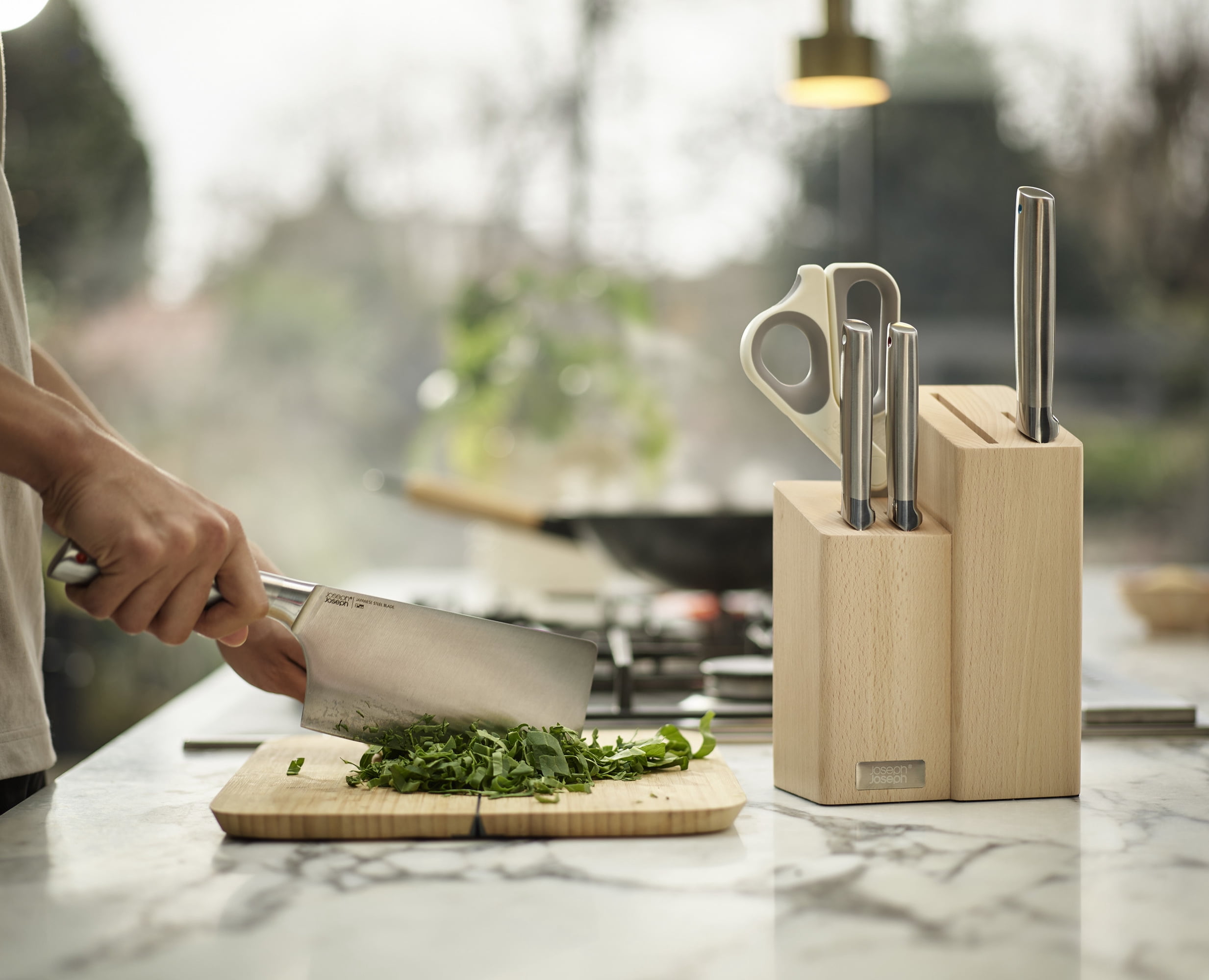 Joseph Joseph Elevate Fusion 5-piece Knife & Scissor Set with Beechwood Block