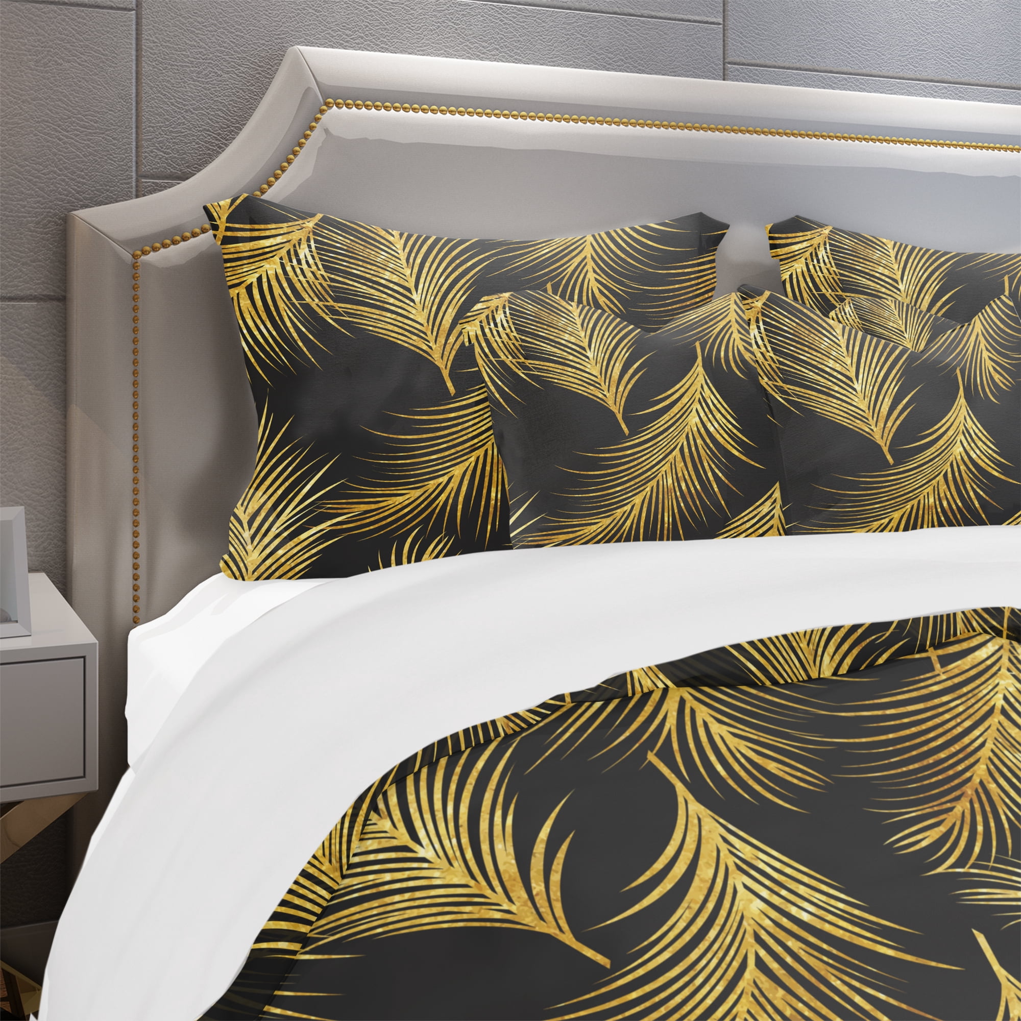 Designart 'Golden Tropical Leaves Pattern' Modern & Contemporary Duvet Cover Set