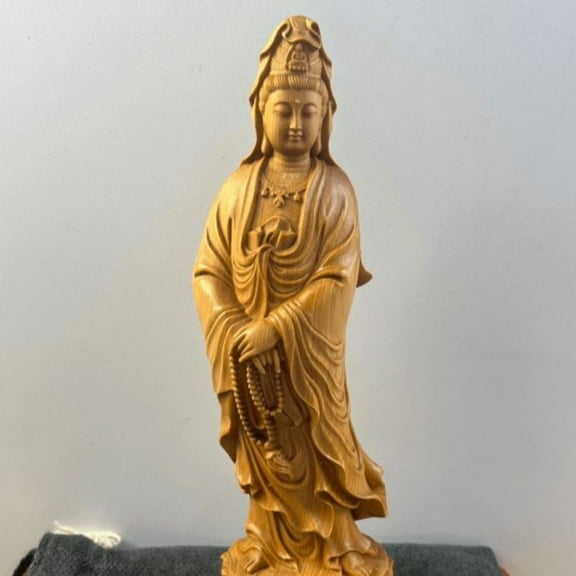 Wood Guanyin Statue Carved Ornament Handcrafted Wood Carving Buddhist Decor Traditional Spiritual Figurine Home Altar