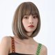 thumbnail image 3 of Pelucas sintéticas cortas y rectas para mujer, pelo Natural de Cosplay con flequillo, marrón, Blanco mezclado, resistente al calor, uso diario, 3 of 4