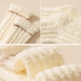 thumbnail image 3 of Calcetines tipo pantuflas Fuzzy Socks Tavaleu para mujer, acogedores, de invierno, 3 of 6