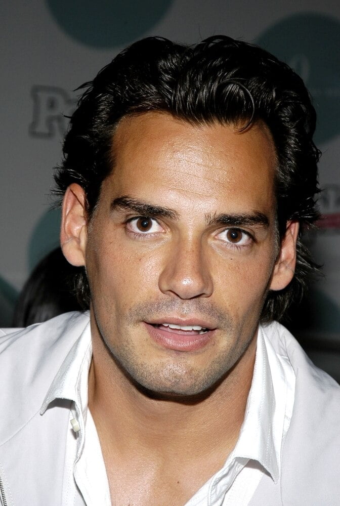 Actor Cristian De La Fuente Arrives At 3Rd Annual People En Espanol'S '50 Most Beautiful' Gala