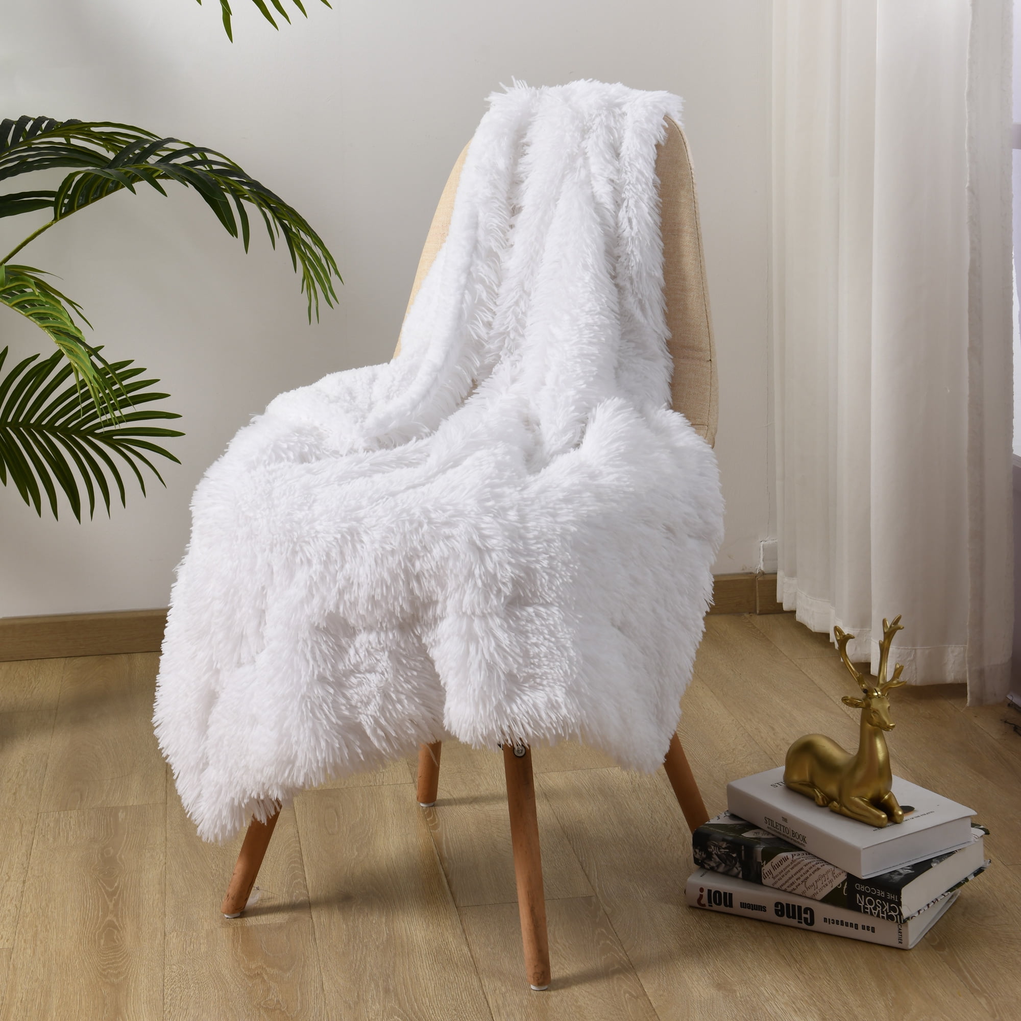 Softlife Dog Blanket for Couch Bed, Cozy Reversible Fleece Dog Blanket