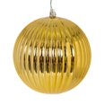 thumbnail image 1 of Bola con forro dorado brillante de Ornament Vickerman de 6 cm de diámetro, 4 unidades, 1 of 1