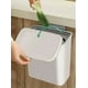 thumbnail image 4 of Bote de Basura Colgante Match & Enjoy para Cocina con Jalador de Migajas Capacidad 9L, 4 of 9
