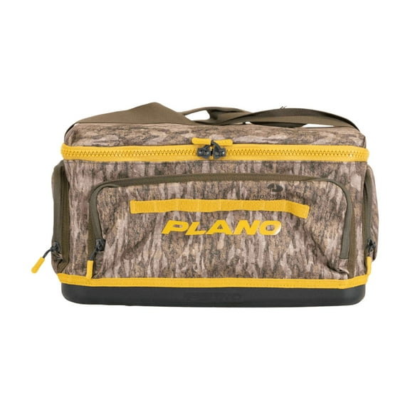 Plano Weekend 3700 Tackle Bag, Cutting-Edge Fishing Tackle Bag, Mossy Oak Bottomlands