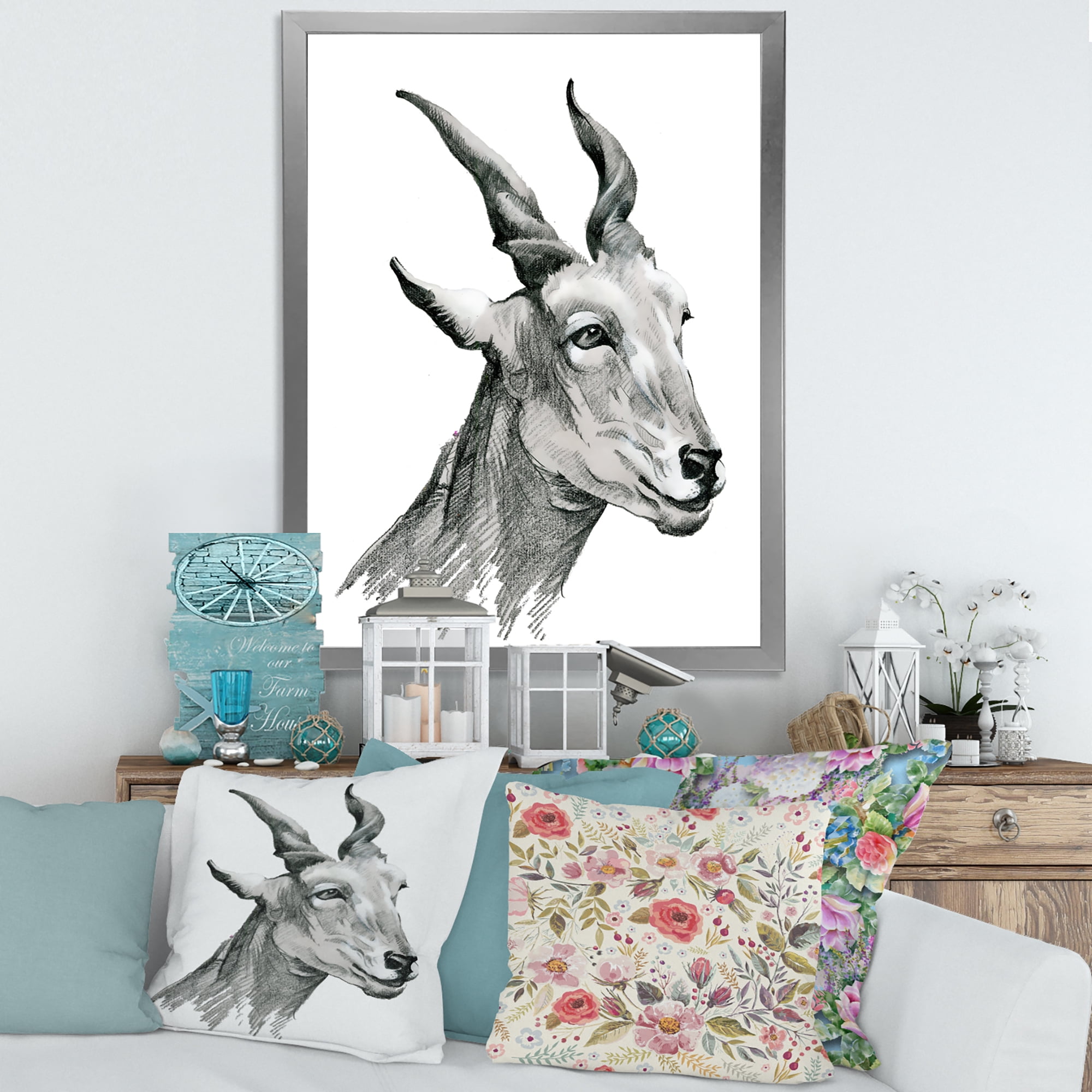 Designart 'Black and White Portrait Of Goat I' Farmhouse Framed Art Print