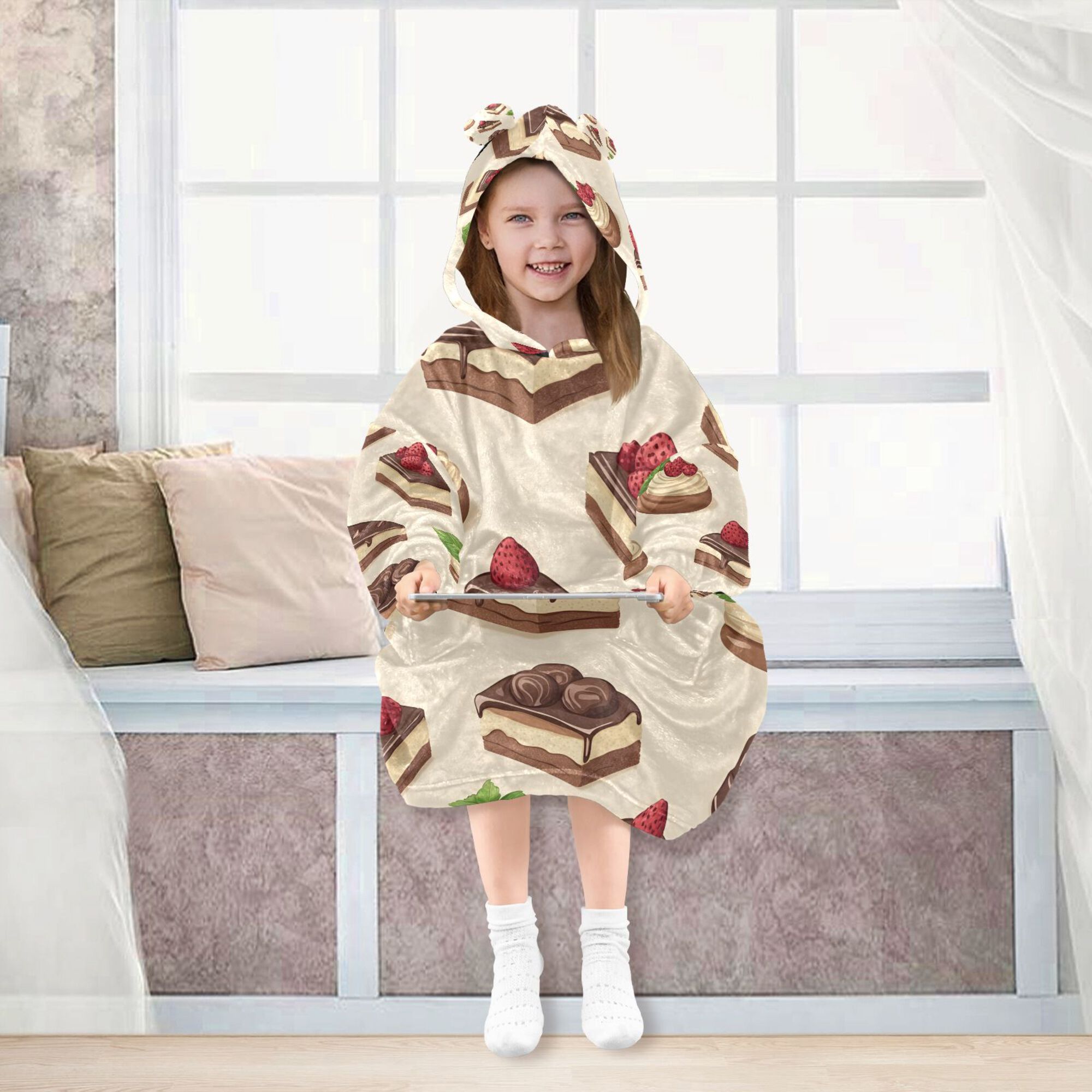 FORMRS Wearable Blanket Hoodie with Sleeves for Kids Cozy Flannel Sweatshirt, Strawberry Cake