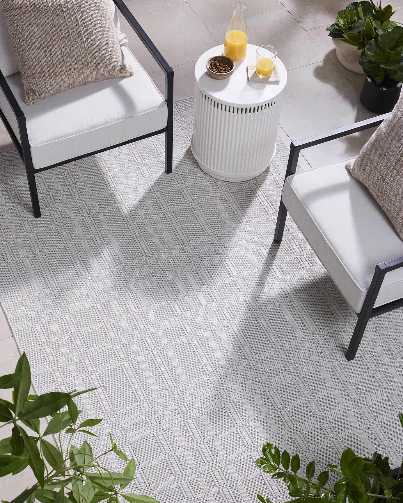 My Texas House Mari Outdoor Area Rug 5' x 7'