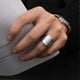 thumbnail image 2 of Anillo de acero inoxidable con siete sellos de ángeles para hombre, hexagrama de brujería, cubo de Metatrón, amuleto de la Cábala de Salomón, talismán, joyería, tamaño 8, plata Metatrón, 2 of 5