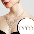 thumbnail image 4 of Collar de mujer Qarigey gargantilla decorativa de cristal blanco rojo verde champán AP014805-05, 4 of 6