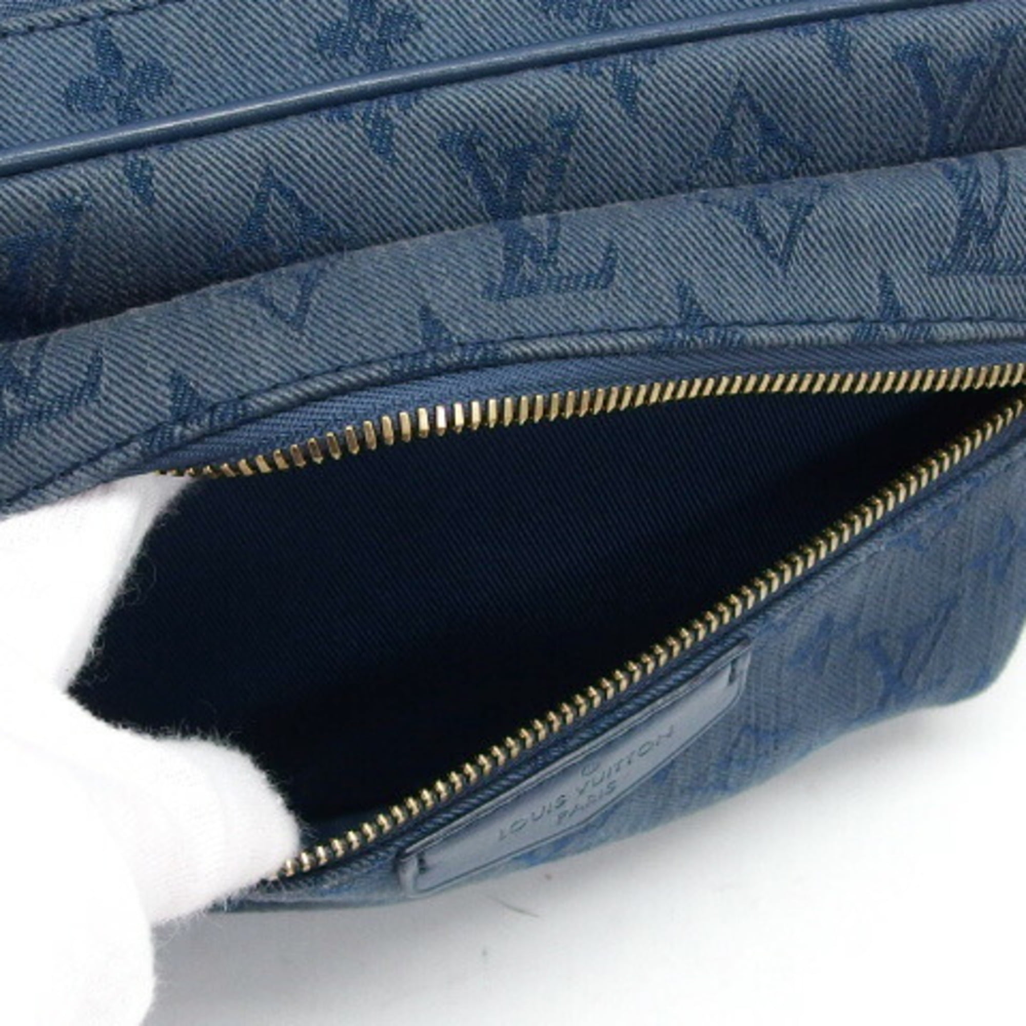 Louis Vuitton 2019 pre-owned Outdoor Belt Bag - Farfetch