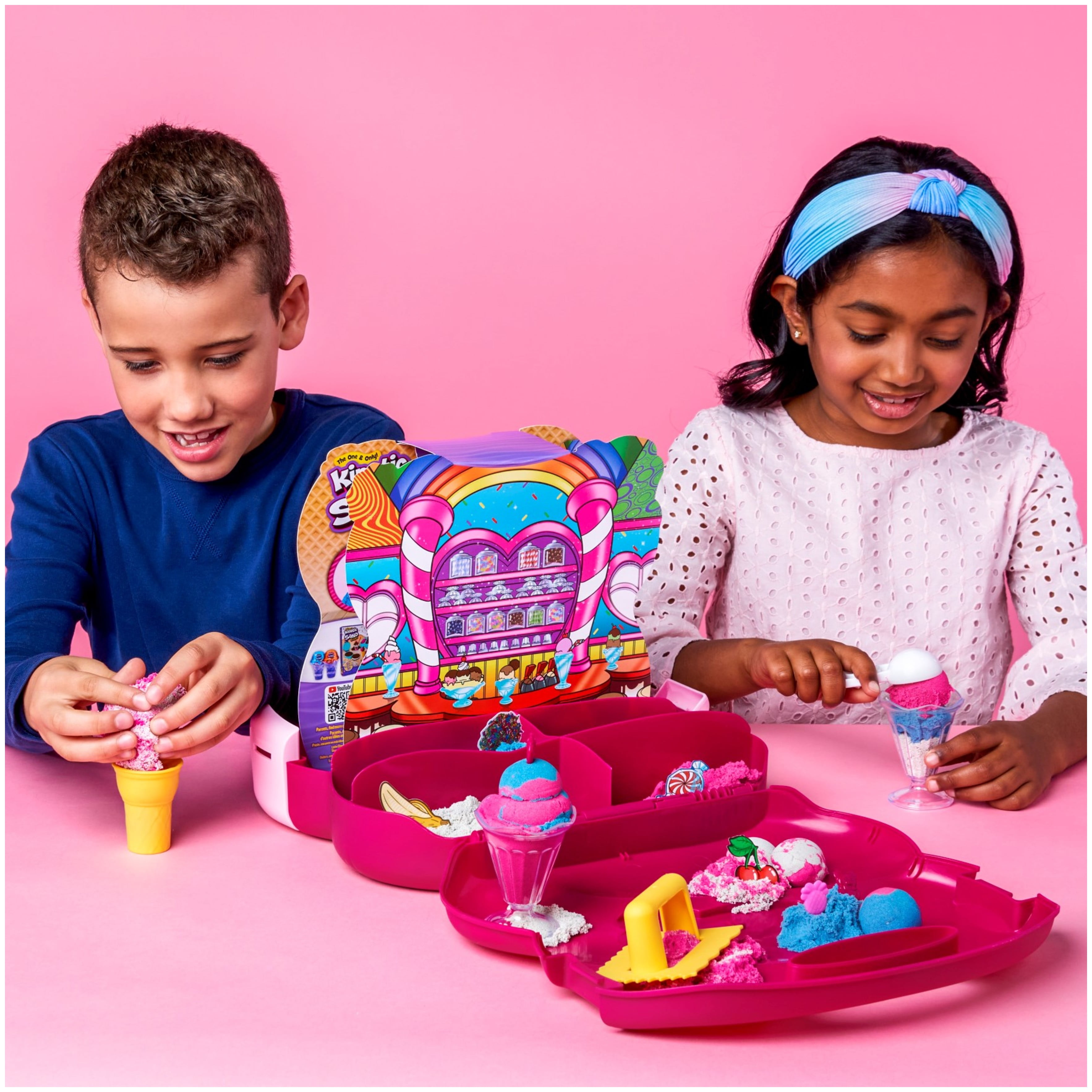  Kinetic Sand Scents, Ice Cream Treats Playset with 3