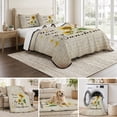 thumbnail image 6 of Queen Quilt Set 90''x96'', Sunflower Lightweight Summer Bedspread Coverlet Set with 2 Pillow Shams, Vintage Botanical Breathable All Season Quilt Bedding for Bedroom/Guest Room Farmhouse Retro Floral, 6 of 9