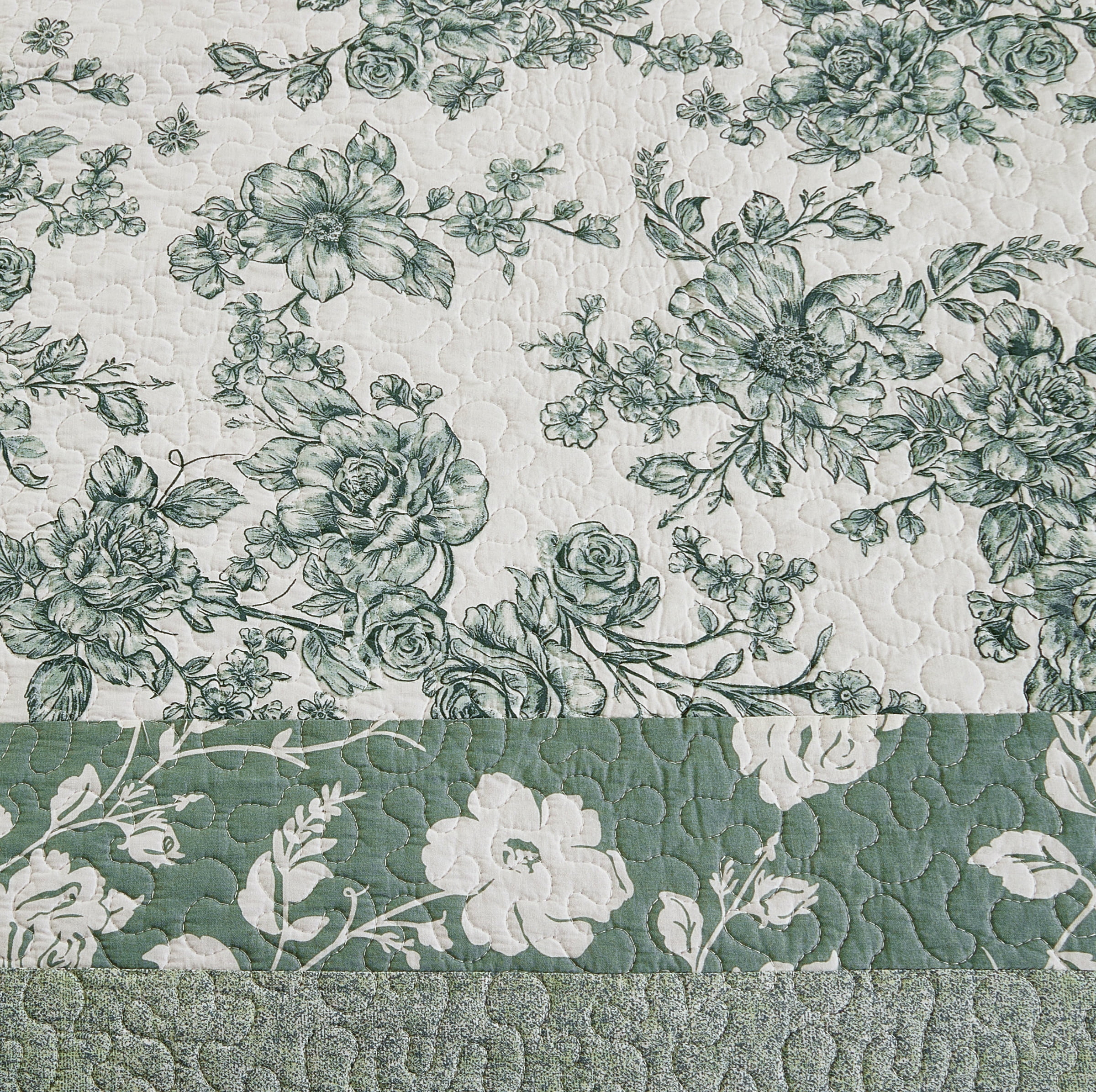 The Pioneer Woman Avery Cotton Patchwork Pillow Shams, Standard, Green River, 2 Pack