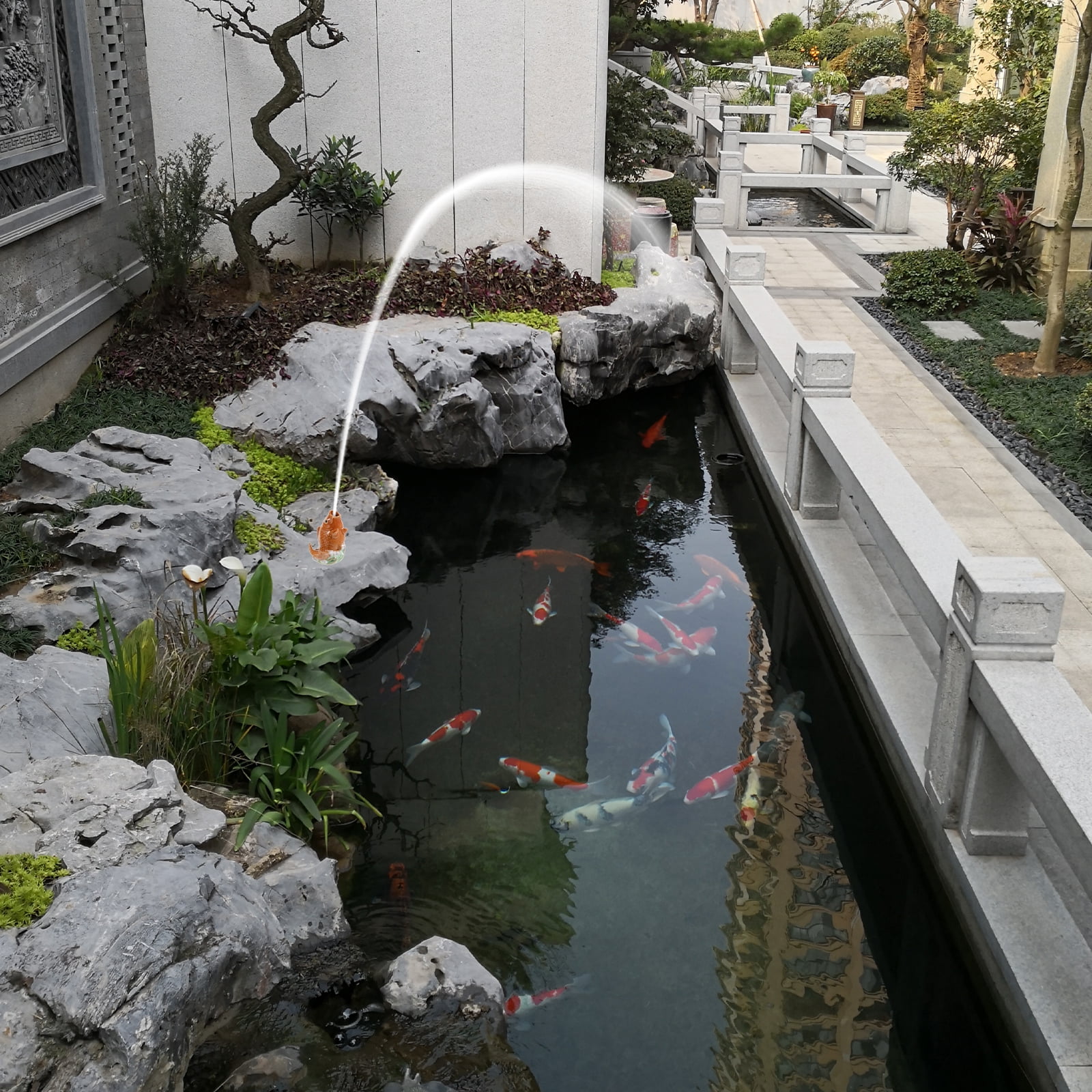 said 2pcs Water Fountain Spitter Outdoor Carp Figure Decor Garden Carp Statue