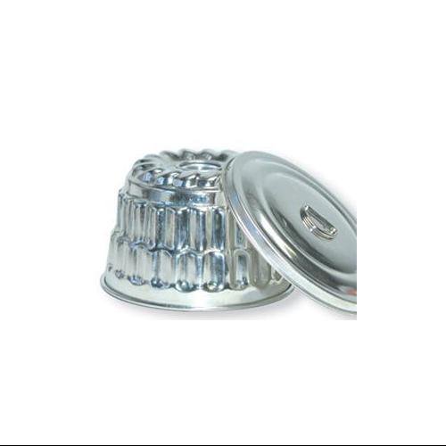 Steamed Pudding Mold with Fluted Edges 5 Cup Capacity