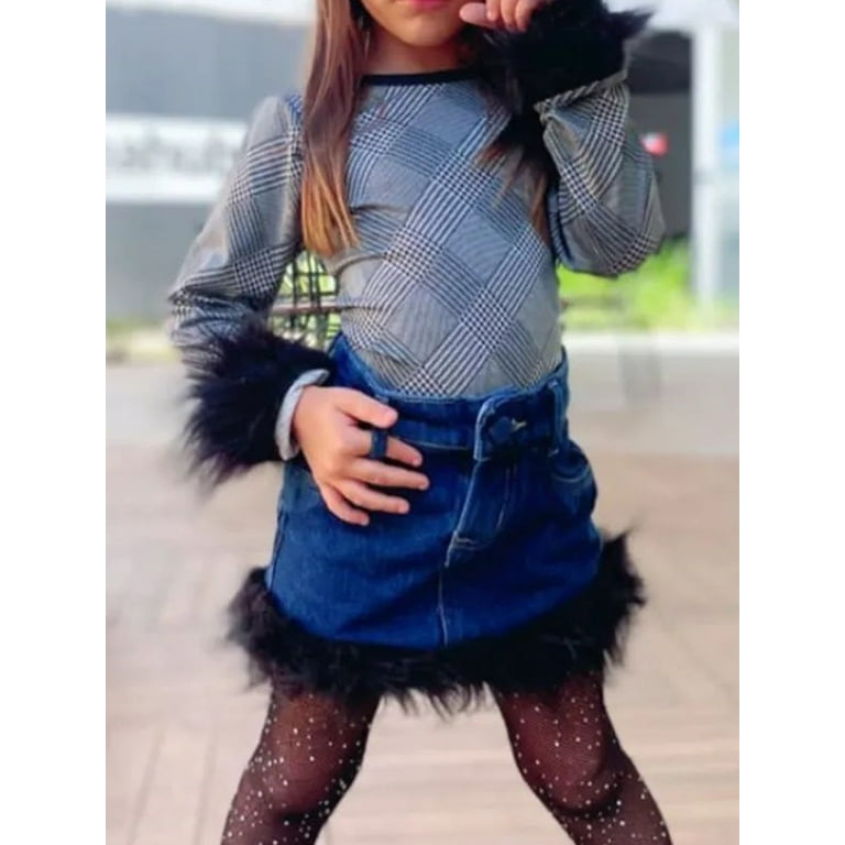 Casual denim sales skirt outfits