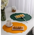 thumbnail image 2 of Ensemble de Table en Cuir style ins Rétro Ensemble de Table Européen Créatif Coussin d'Isolation Thermique Europe du Nord Imperméable et Résistant à l'Huile Ensemble de Table Occidental, 2 of 4
