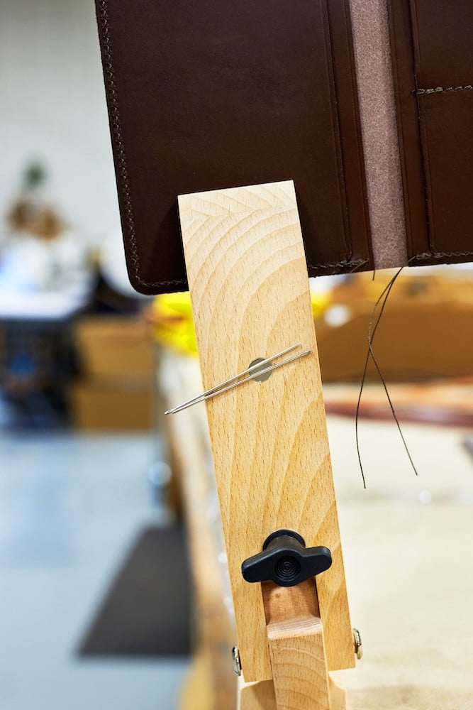 Leather Stitching Pony w/ Adjustable Clamp