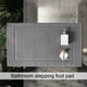 thumbnail image 5 of Yuarrent Alfombrilla De Baño De Algodón Jacquard Plana Y Denso Para Baño Es Y Cómoda De Color Blanco Juegos de accesorios de baño gris, 5 of 6