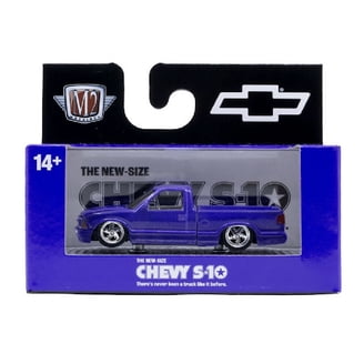 M2 Machines 1995 Chevrolet S10 Custom and 1993 C1500 SS454 Hauler