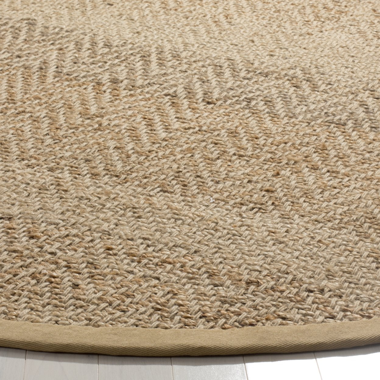 SAFAVIEH Natural Fiber Enola Braided Jute Area Rug, Natural, 4' x 4' Square