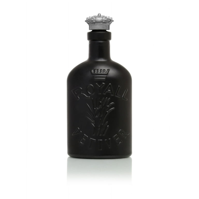 Royall Vetiver Noir Eau de Toilette Spray By Royall Fragrances - 4 oz Royall Vetiver Noir Eau de Toilette Spray By Royall Fragrances - 4 oz