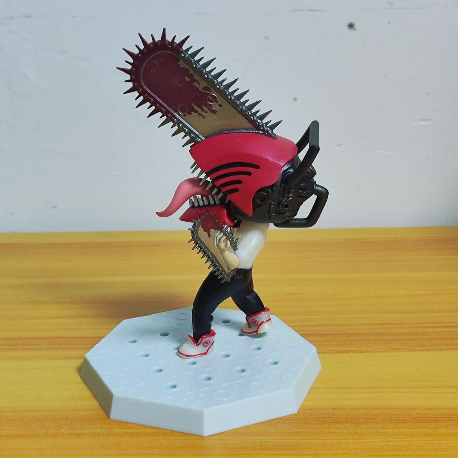 Newly Denji Pochita Figure Q Version Big Head Fighting Action Figures 16cm/6.3inch Anime Character Collection Decor Model Desktop Ornament Gifts