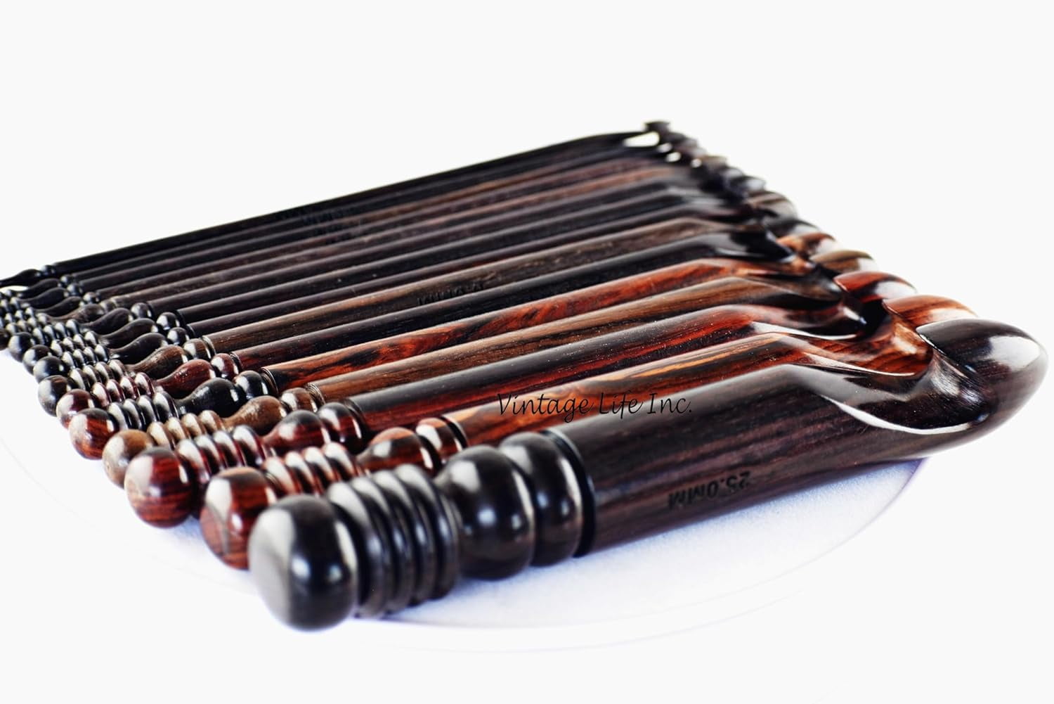 Ergonomic Crochet Hooks Set of 15 Soft Grip Rosewood Hooks 3.5 MM to 25 MM, Wooden Yarn Crochet Hooks for Arthritic Hands Needles for Knitting and Crocheting (Only Hooks)