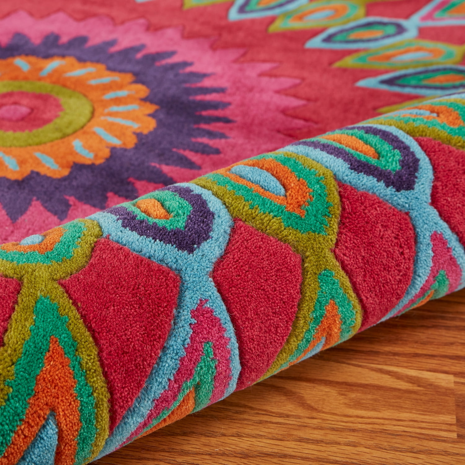 LR Home Wren 5' Round Pink Peacock Medallion Indoor Area Rug