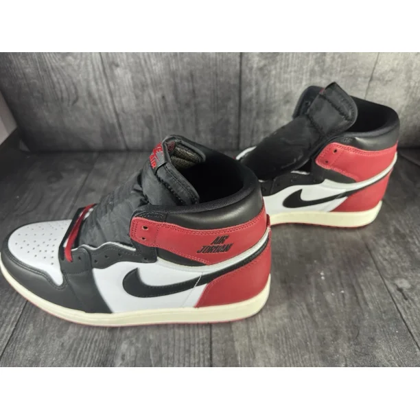 A i r-Jor-dan 1 High OG Black Toe Reimagined MENS DZ5485-106 Size 11.5