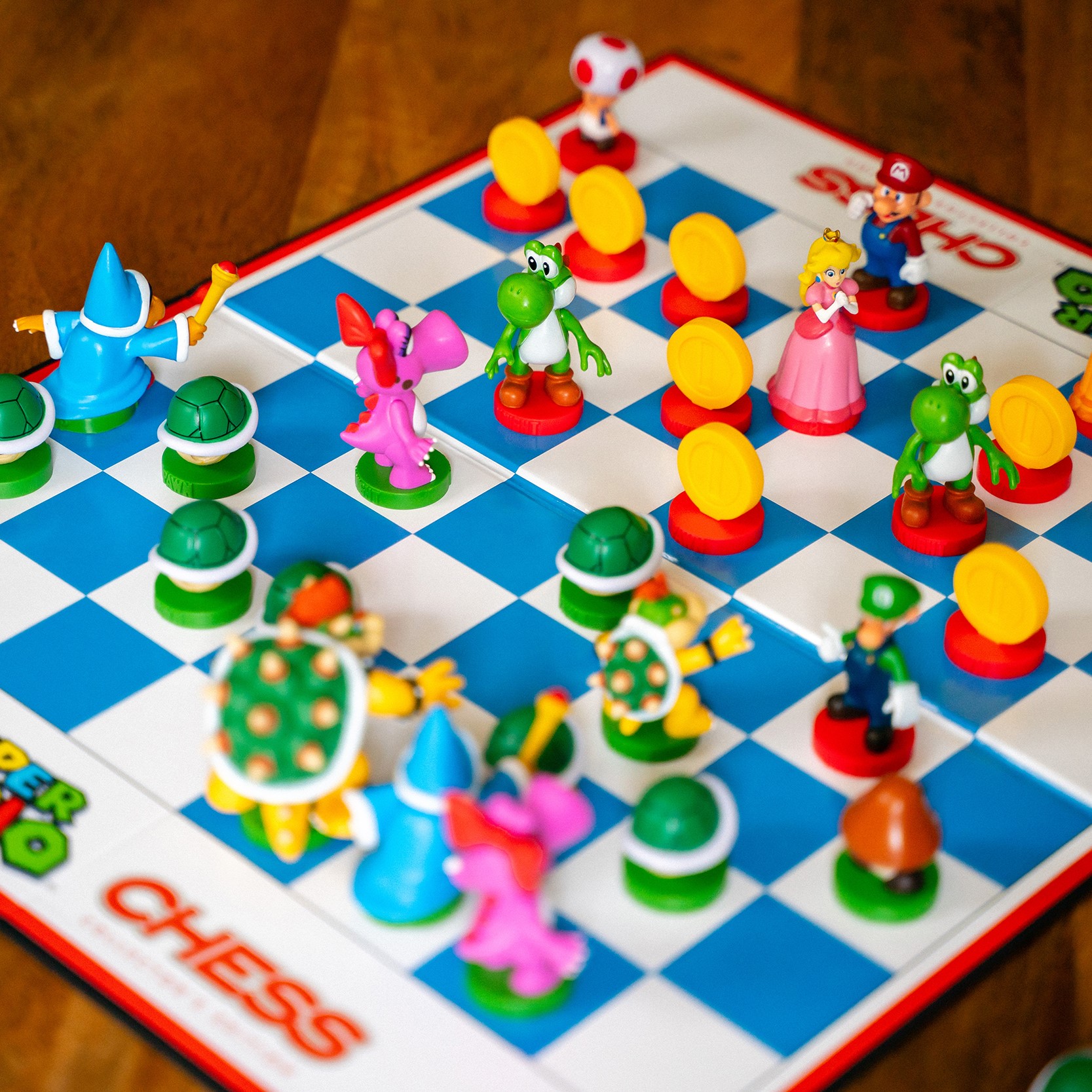 USAopoly Super Mario Chess Game – 32 Hand-Painted Pieces photo 6