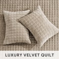 thumbnail image 4 of Juego de edredón RECYCO Luxury Velvet King Size Urban Taupe, 4 of 7