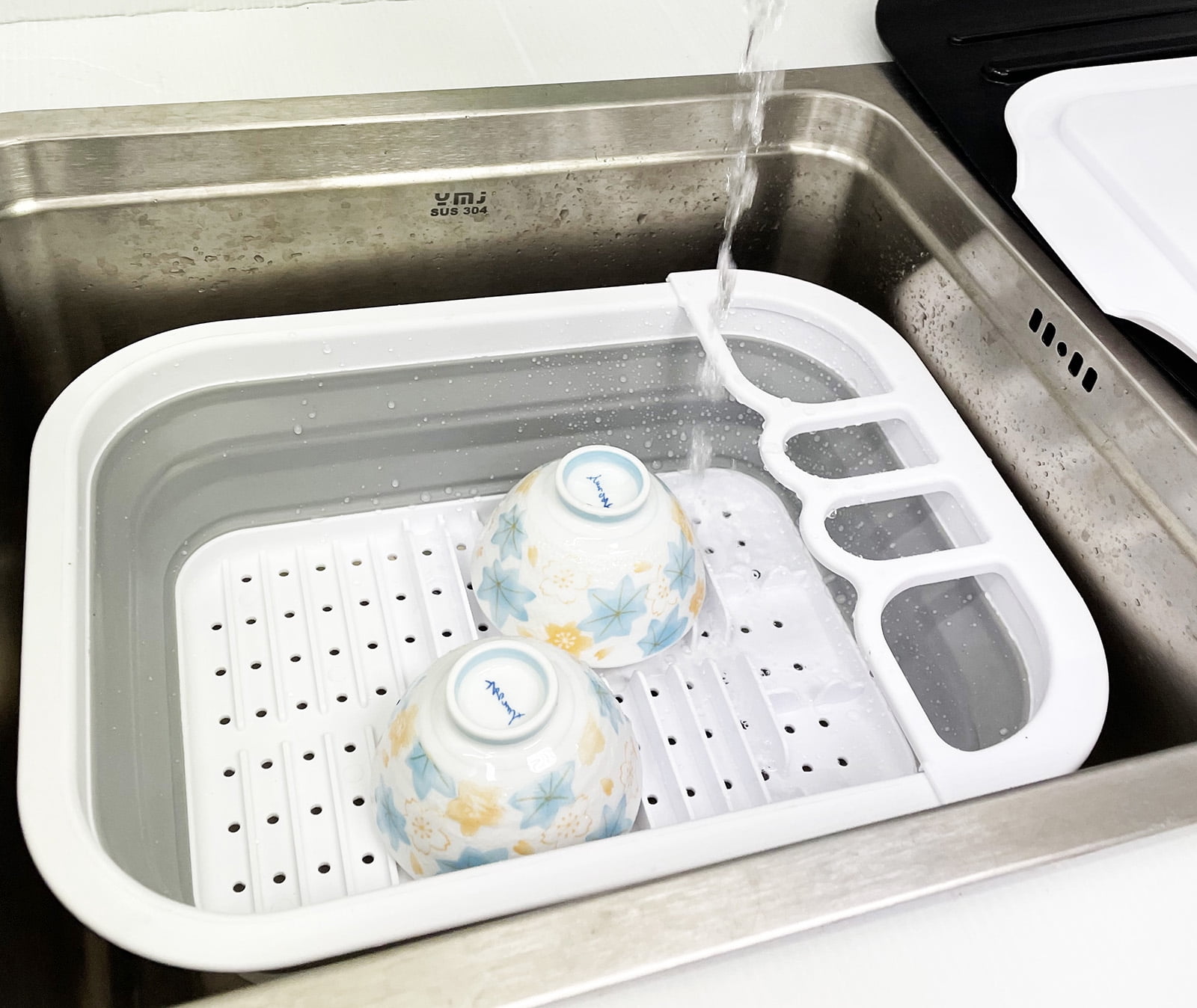 SAMMART Collapsible Dish Drainer with Drainer Board - Foldable Drying Rack Set - Portable Dinnerware Organizer - Space Saving Kitchen Storage Tray
