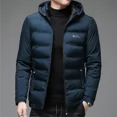 thumbnail image 5 of Chaqueta con capucha para hombre, abrigo nuevo de 2024, ropa de diseñador de lujo, con capucha, gruesa, cálida, informal, resistente al frío, con relleno ligero, 5 of 5