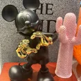 thumbnail image 5 of Figuras de acción de anime de 30 cm de dibujos animados de Disney, modelo de Mickey Mouse, muñeca de resina, adornos decorativos para el hogar de Mickey Love, juguetes para regalo de niña, 5 of 5