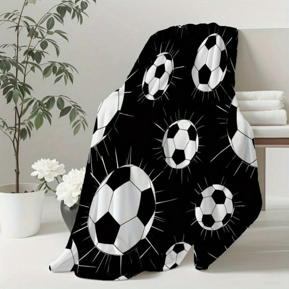 High-Quality Flannel Blanket - Soccer Ball Pattern Black & White Football Theme, 100% Polyester Soft Cozy Warm Throw for Bed, Sofa, Sports Fans Gift - All-Season Decorative Blanket with Single-Sided