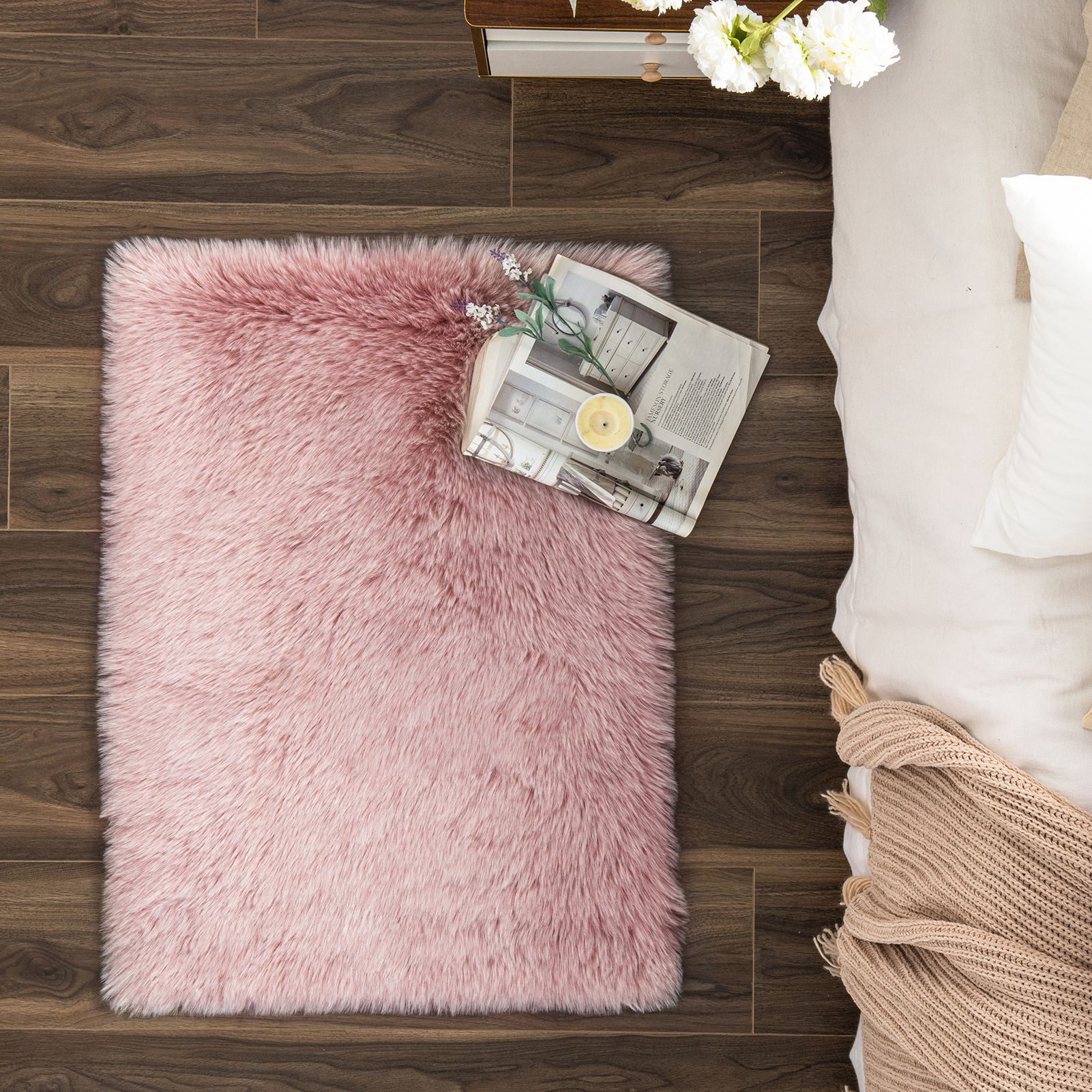 Phantoscope Ultra Soft Faux Fox Fur Pink, Indoor Area Rug, 2 x 3 ft, Rectangle