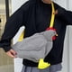 thumbnail image 3 of Bolso de hombro Macarena de peluche de pollo gris para mujer, 3 of 7