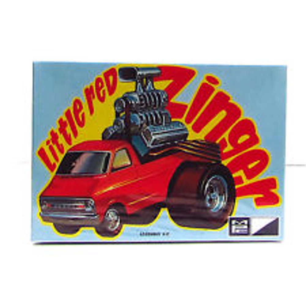 MPC 738 132 Super Dune Drag Little Red Zingers