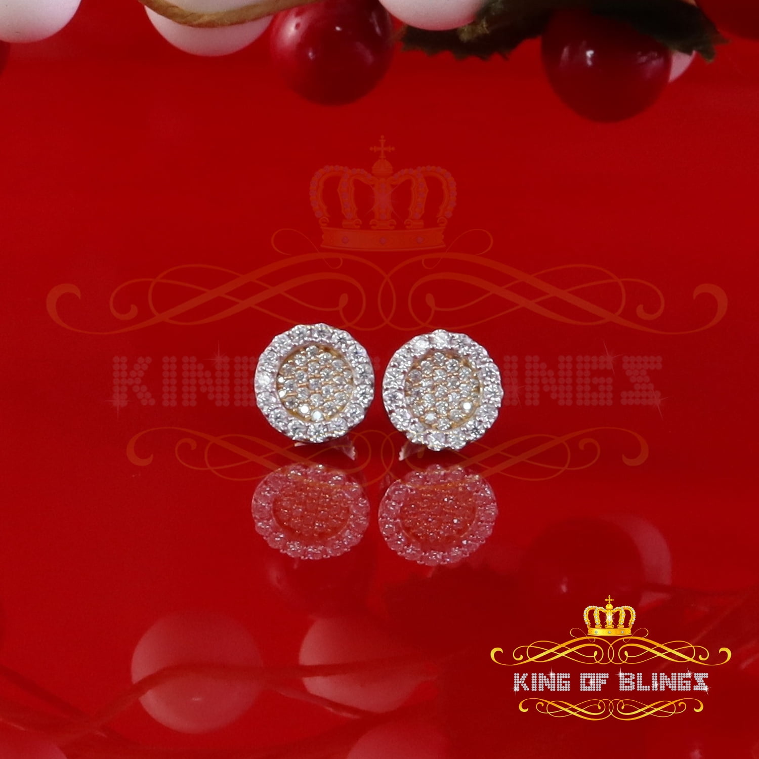 King of Bling's 925 Yellow Silver 0.66ct VVS 'D' Moissanite Round Stud Earring Men's/Womens
