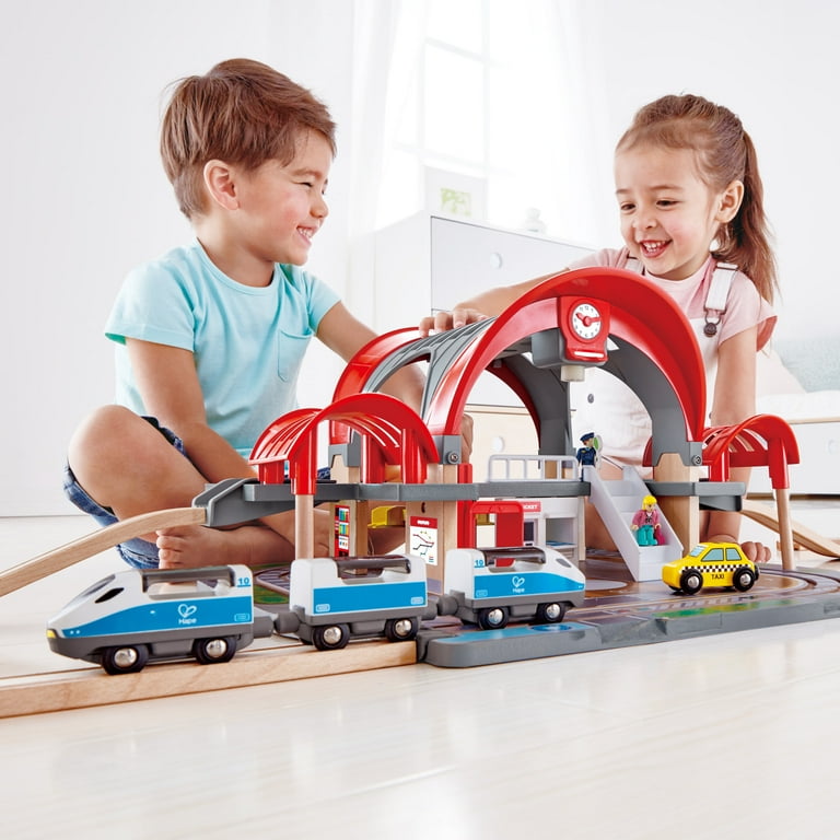 Hape Grand City Station Light & Sound Railway Set with