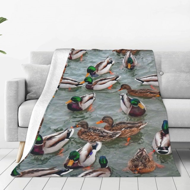 Balery Mallard Ducks Swimming Manta de Felpa Suave y Acogedora – Cobija de Franela Aterciopelada para Cama, Lavable y Cálida para Sofá, Mascotas, Transpirable-60"x50"