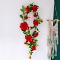 thumbnail image 2 of Guirnalda de flores artificiales, rosas falsas, plantas colgantes para jardín y hogar. Rojo 11cm, 2 of 9