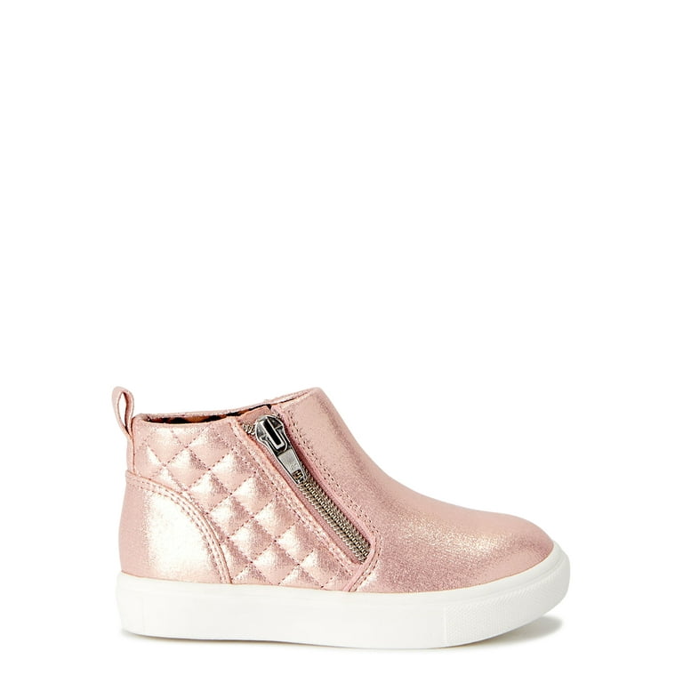Girls hotsell quilted sneakers