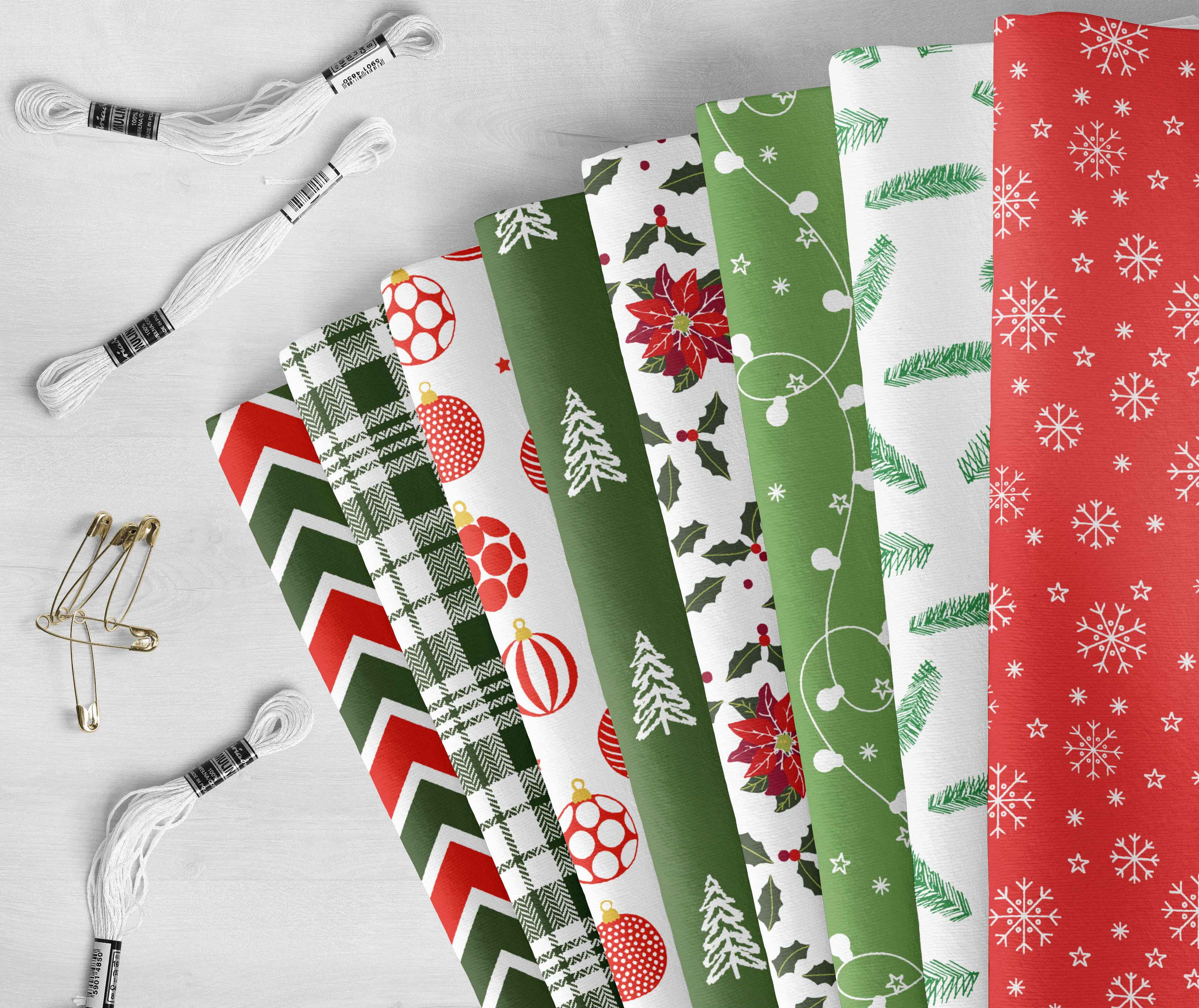 Soimoi 8 Pc Fat Quarter Bundle,ChristmasPrint 18"x 22"DIY Patchwork-100% CottonPre-Cut Quilting Fabric Red, White & Green