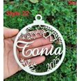 thumbnail image 3 of Diferentes nombres personalizados, decoraciones navideñas con forma de copo de nieve para el hogar, tarjeta de lugar con nombre grabada con láser, decoración navideña, 3 of 5
